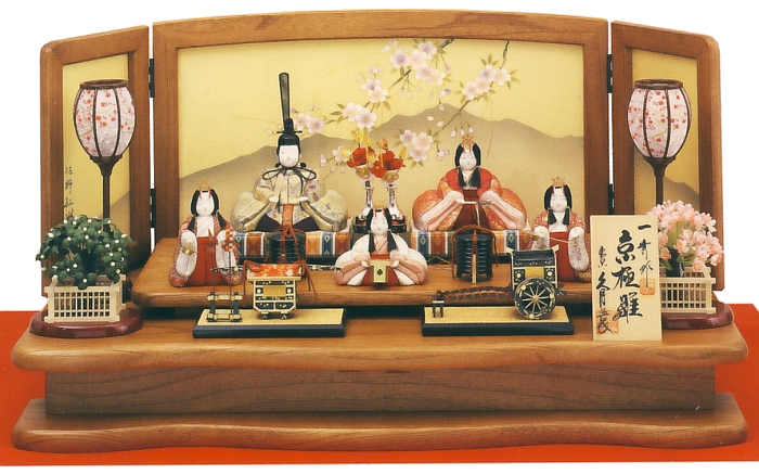 一秀作 京極雛<br>木目込 桐製二段 五人飾り 久月監製