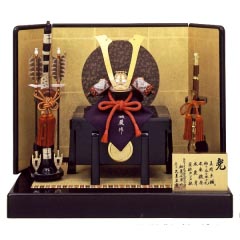 五月人形: 加藤峻厳作　黒小札　正絹赤糸縅1/4兜　久月監製