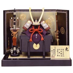 五月人形: 加藤峻厳作　黒小札　紅裾濃縅1/3兜　久月監製
