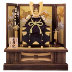 五月人形: 兜35号平飾り