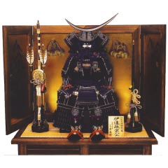 五月人形: 伊達ブロンズ着用鎧（台・屏風・弓太刀非付属）