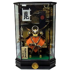 五月人形: 久月作　上杉謙信　10号兜ケース飾り