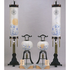 盆提灯: 張黒檀　月に蛍　飾り見当8畳間用【家紋代込】