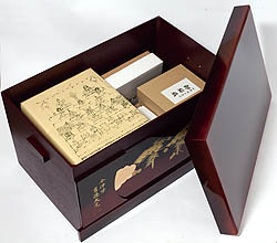 小三五親王　収納飾り　「清水文平作　京都物語」　【305191】