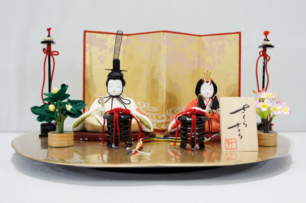 一秀作　雛人形　親王飾り（1号・刺繍）　【C-122】