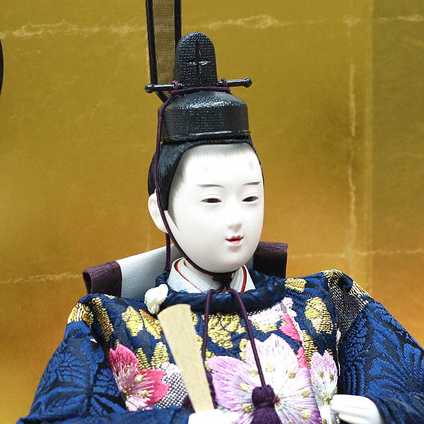 吉徳　 雛人形　ケース入り 三五親王飾り 御雛 ガラスケース飾り　詳細画像