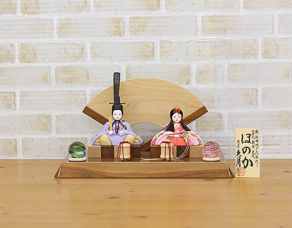 久月　 雛人形　久月作 ほのか 小春雛 薄紫色 親王飾り 高級木材使用 扇型屏風 飾り台　詳細画像