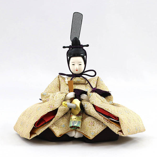 雛人形 柴田家千代 柴田家千代作 葵 金らん ベージュ/赤 柳親王 裾短衣裳着 黒塗り桜柄 円形飾り台 平飾り 詳細画像 柴田家千代 雛人形 柴田家千代作 葵 金らん ベージュ/赤 柳親王 裾短衣裳着 黒塗り桜柄 円形飾り台 平飾り 詳細画像
