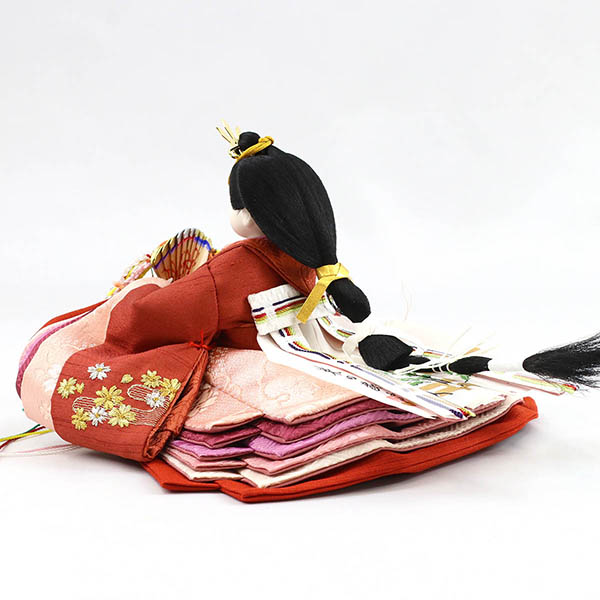 柴田家千代　 雛人形　柴田家千代作 葵 かすみ桜刺繍 青緑/朱 柳親王 裾短衣裳着 黒塗り桜柄 円形飾り台 平飾り　詳細画像