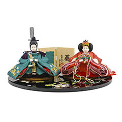 柴田家千代作 葵 かすみ桜刺繍 青緑/朱 柳親王 裾短衣裳着 黒塗り桜柄 円形飾り台 平飾り