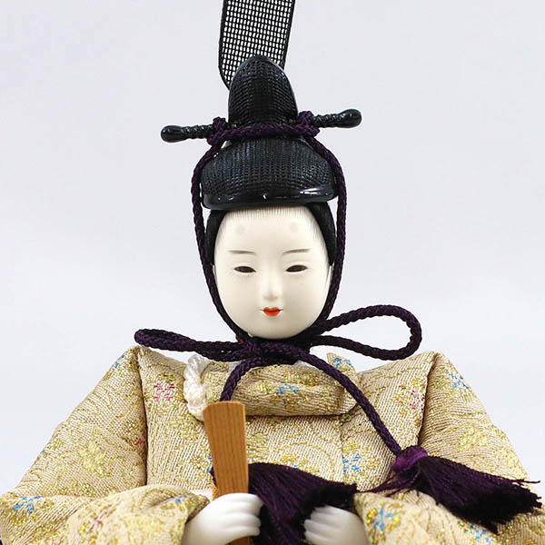 柴田家千代　 雛人形　柴田家千代作 葵 金らん ベージュ/赤 柳親王 裾短衣裳着 白色七宝文様屏風 木製飾り台 平飾り　詳細画像