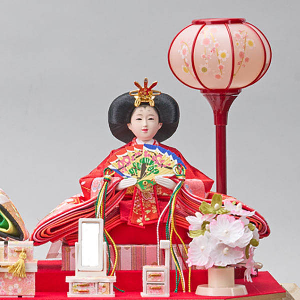 藤翁　 雛人形　彩乃 豆親王 桃 六角Ｗオークボカシ 刺繍バック アクリルケース飾り　詳細画像