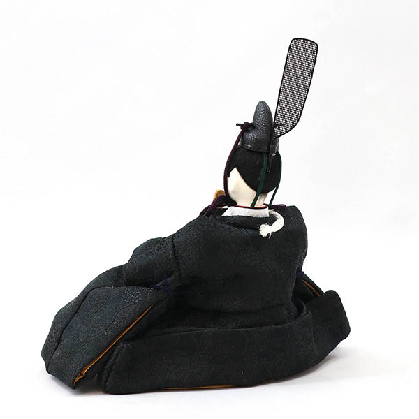 柴田家千代　 雛人形　柴田家千代作 葵 有職 向鶴丸文 黒/赤 柳親王 裾長衣装着 アートフラワー 白木 木目 飾り台 屏風　詳細画像