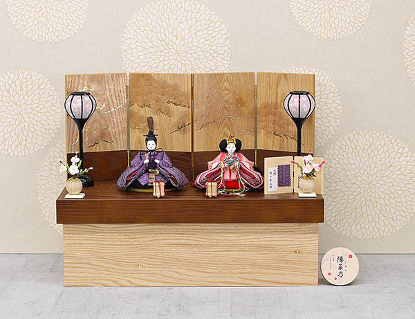 柴田家千代　 雛人形　柴田家千代作 葵 正絹麻の葉文様 紫/ピンク 柳親王 裾短衣裳着 紅白梅 扇面松文様屏風 タモ材 木製収納箱 収納飾り　詳細画像