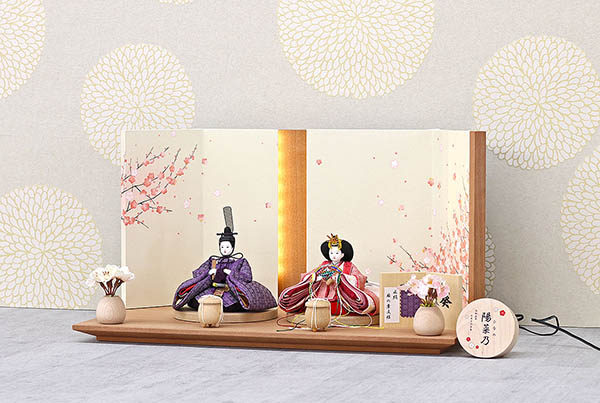 柴田家千代　 雛人形　柴田家千代作 葵 正絹麻の葉文様 紫/ピンク 柳親王 裾短衣裳着 艶消し木製飾り台 LED照明付き屏風　詳細画像