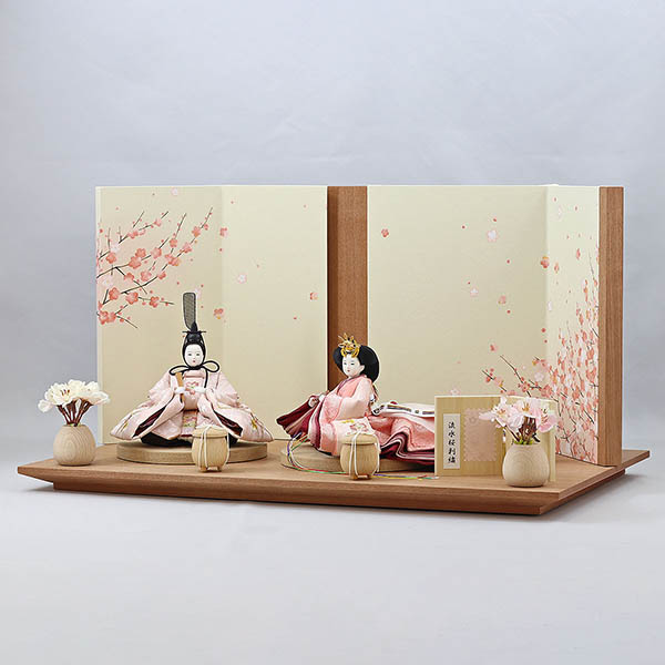 柴田家千代　 雛人形　柴田家千代作 葵 流水桜刺繍 ピンク 柳親王 裾長衣裳着 艶消し木製飾り台 LED照明付き屏風　詳細画像