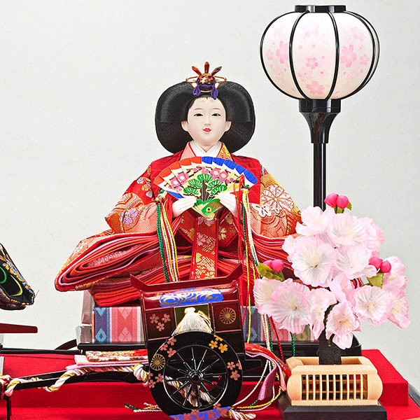 雛人形 藤翁 彩美 三五親王飾り 六角 金ボカシ アクリルケース 詳細画像 藤翁 雛人形 彩美 三五親王飾り 六角 金ボカシ アクリルケース 詳細画像