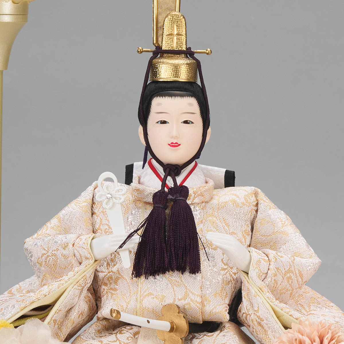 藤翁　 雛人形　紫陽 小三五親王飾り 白木 木目 六角 ホワイトオークボカシ 刺繍バック アクリルケース オルゴール付き　詳細画像