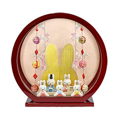 雛人形: miffy  ミッフィー 磁器 ひな人形 うさこ 親王 官女 五人飾り 白檀塗り 鞠三連つるし付き 