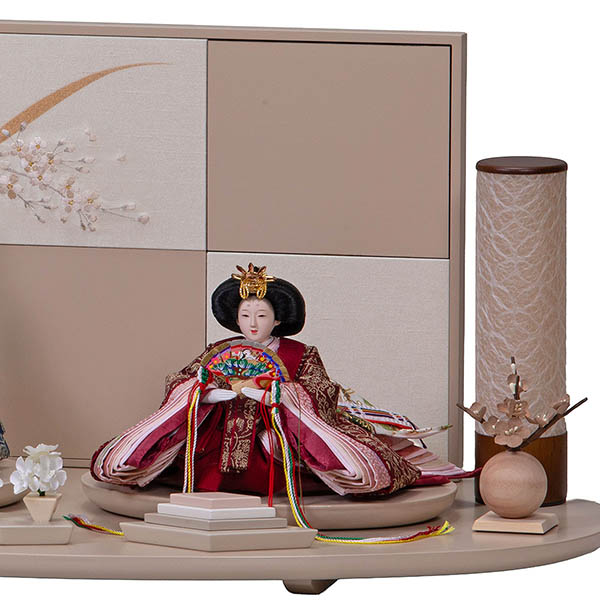 雛人形 平安豊久 ゆか 芥子親王 平飾り モカ 二曲刺繍屏風 詳細画像 平安豊久 雛人形 ゆか 芥子親王 平飾り モカ 二曲刺繍屏風 詳細画像