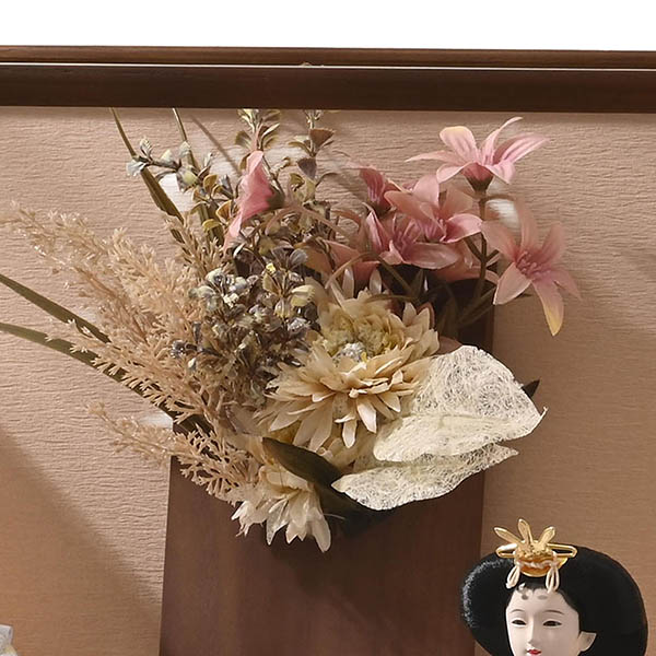 平安豊久　 雛人形　アイナ 芥子親王 アートフラワー アクリルケース飾り　詳細画像