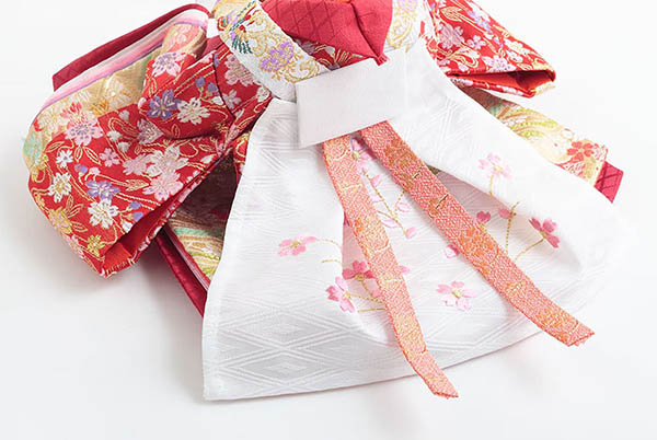 久月　 雛人形　衣裳着 小三五親王 小芥子官女 五人飾り 収納三段飾り　詳細画像