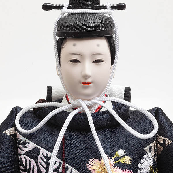 雛人形 久月 光園作 刺繍 衣裳着 芥子親王 平飾り リバーシブル屏風 久月監製 詳細画像 久月 雛人形 光園作 刺繍 衣裳着 芥子親王 平飾り リバーシブル屏風 久月監製 詳細画像