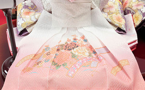 久月　 雛人形　衣裳着 ケース入り 親王飾り 小三五親王 茶木目 花刺繍 アクリルケース　詳細画像