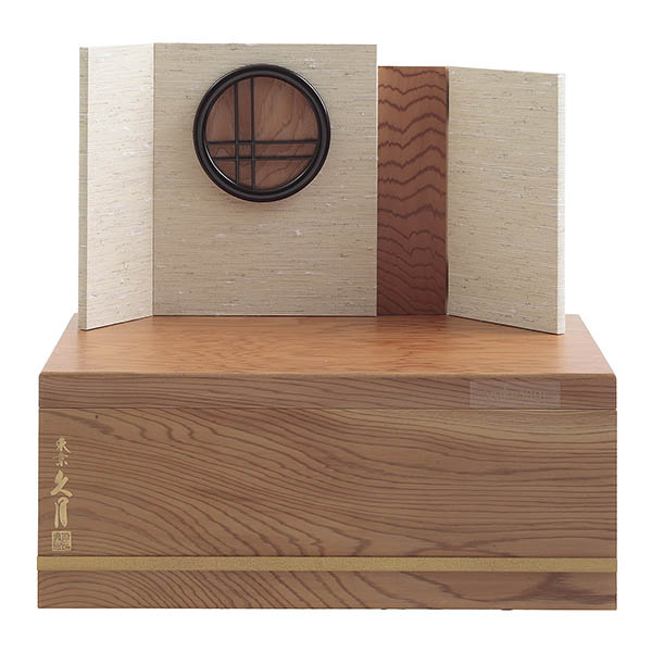 雛人形 久月 着付 光園 銘木 屋久杉 衣裳着 柳親王 収納親王飾り 詳細画像 久月 雛人形 着付 光園 銘木 屋久杉 衣裳着 柳親王 収納親王飾り 詳細画像