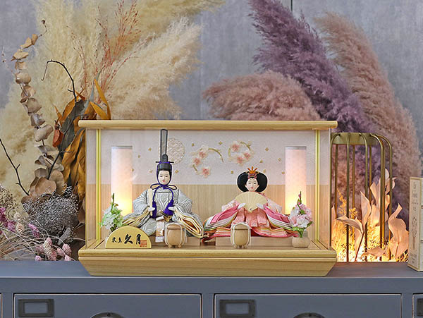 久月　 雛人形　久月 衣裳着 ケース入り 親王飾り 小芥子親王 アクリルケース飾り　詳細画像