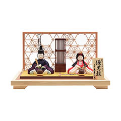 雛人形: 新井久夫作 優里雛 木目込み 親王飾り 久月監製 【D-93/5HR-M55-Z】