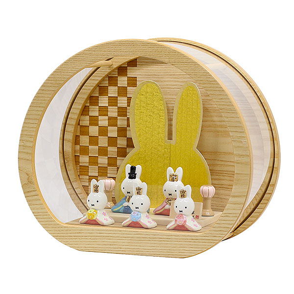 雛人形 吉徳 miffy ミッフィー 磁器 ひな人形 うさこ 親王 官女 五人飾り 円型 丸型 檜風木目 アクリルケース 詳細画像 吉徳 雛人形 miffy ミッフィー 磁器 ひな人形 うさこ 親王 官女 五人飾り 円型 丸型 檜風木目 アクリルケース 詳細画像
