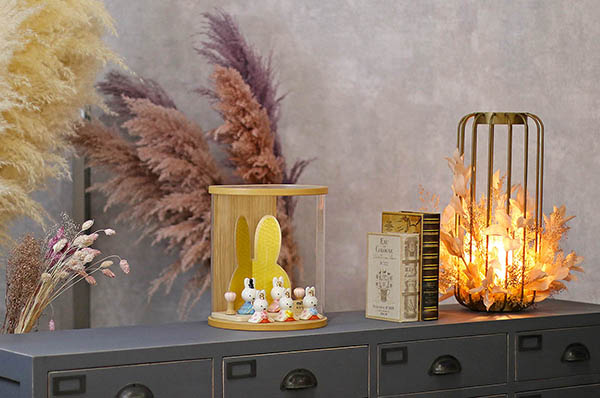 吉徳　 雛人形　miffy  ミッフィー 磁器 ひな人形 うさこ 親王 官女 五人飾り タモ 白木 まどか 円形 筒型 アクリルケース　詳細画像