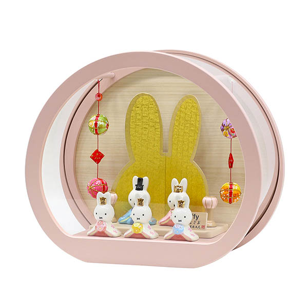 吉徳　 雛人形　miffy  ミッフィー 磁器 ひな人形 うさこ 親王 官女 五人飾り 円型 丸型 木目バック ピンクベージュ塗 アクリルケース 鞠二連つるし付き　詳細画像