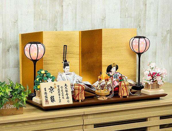 雛人形 吉徳 大久保寿峰作 正絹 京十二番親王飾り 京雛 詳細画像 吉徳 雛人形 大久保寿峰作 正絹 京十二番親王飾り 京雛 詳細画像