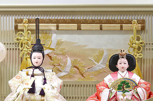 吉徳　 雛人形　モカ塗り アクリルケース入り 小三五 親王飾り　詳細画像