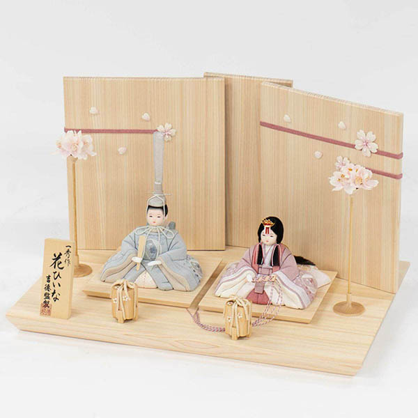 雛人形 吉徳 一秀作 木目込親王飾り 花ひいな 詳細画像 吉徳 雛人形 一秀作 木目込親王飾り 花ひいな 詳細画像