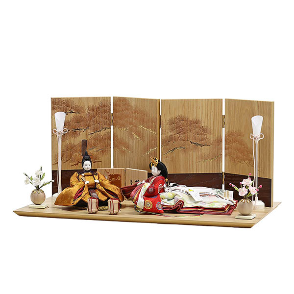 柴田家千代　 雛人形　柴田家千代作 葵 黄櫨染 唐花文様 金茶/赤 柳親王 裾長衣装着 紅白梅 扇面松文様屏風 タモ材 木製飾り台 平飾り　詳細画像