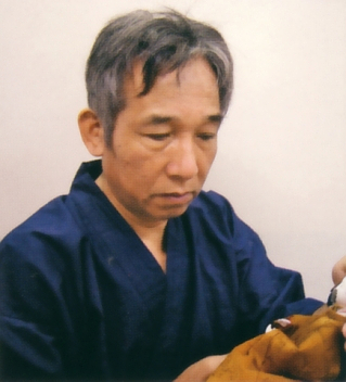 平安清甫作<br>衣裳着 三段飾り 五人揃 正絹有職 九番親王 六寸官女 久月監製