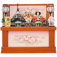雛人形: 親王収納箱飾り<br>金襴「観世水に小花紋様」