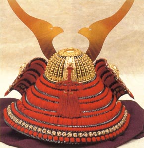 中村宗光作　黒小札正絹赤糸縅15号兜　久月監製