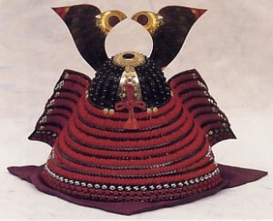 加藤峻厳作　黒小札　正絹羽二重赤糸縅1/2兜　久月監製
