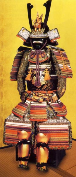 色々縅胸取二枚胴具足（等身大）