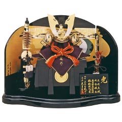上原玉鳳作　正絹色々縅8号大鍬形兜　久月監製