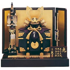 五月人形: 久月正絹緋縅8号　金屏風飾り
