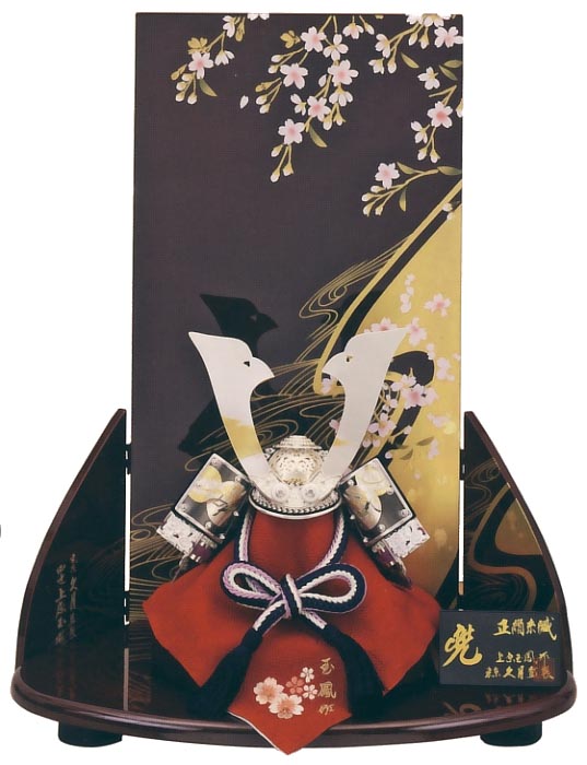 上原玉鳳作　正絹色々縅10号大鍬形兜　久月監製