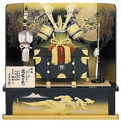 五月人形: 飛龍之兜18号床飾り