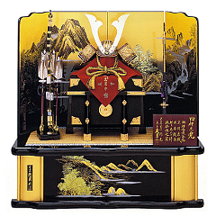 五月人形: 鈴木利光監製　久月作　四神之兜　正絹緋糸沢瀉縅18号　四神山水塗屏風飾り