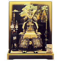 五月人形: 久月作　彫金仁王　正絹緋縅10号大鎧　新松鷹塗二曲(金)屏風飾り　利光監製　【29322】