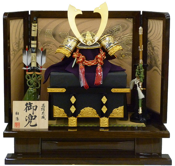 兜12号平飾り 金小札 正絹赤糸縅 金彩墨絵龍屏風 【62-231】